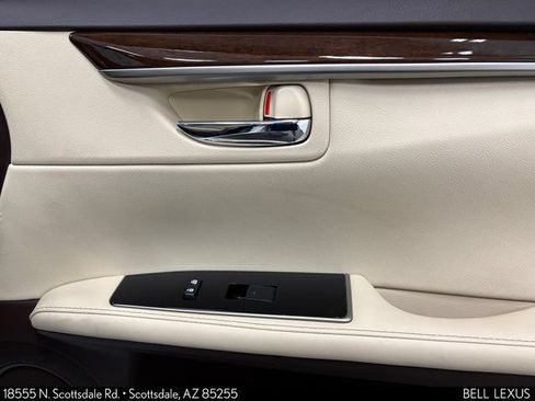Used 2017 Lexus ES 350 FWD image 25