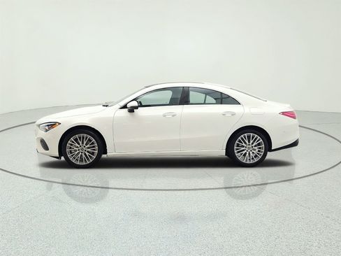 Used 2026 Mercedes-Benz CLA 250 image 8