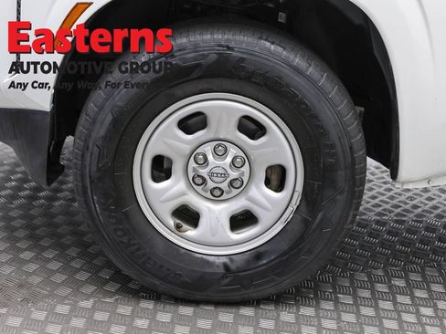 Used 2022 Nissan Frontier S RWD image 30