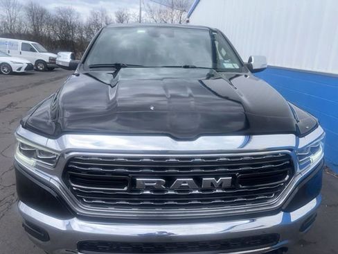 Used 2022 RAM 1500 Limited AWD/4WD image 3