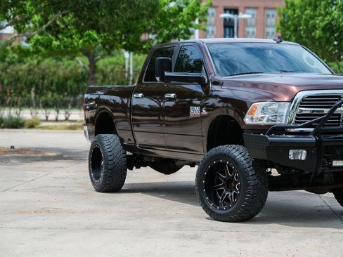 Used 2015 RAM 2500 Big Horn AWD/4WD image 2