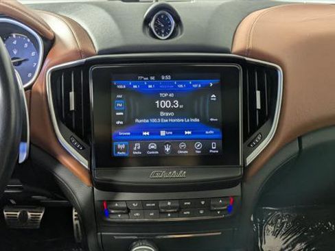 Used 2017 Maserati Ghibli S RWD image 28