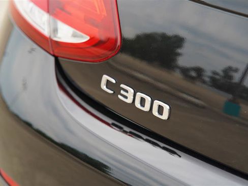 Used 2017 Mercedes-Benz C 300 4MATIC Coupe image 38