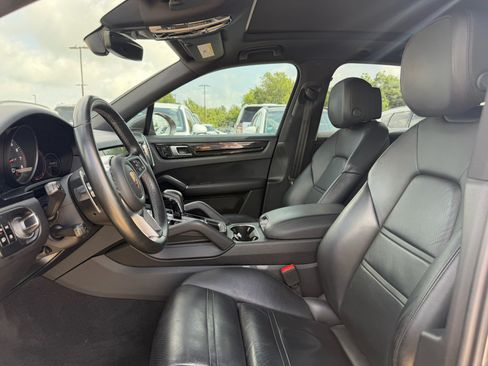 Used 2019 Porsche Cayenne AWD/4WD image 9