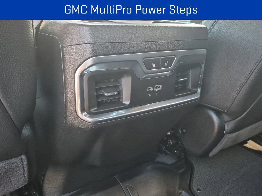 Certified 2026 GMC Sierra 1500 Denali AWD/4WD image 33