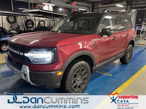 Used 2025 Ford Bronco Sport Badlands image 1