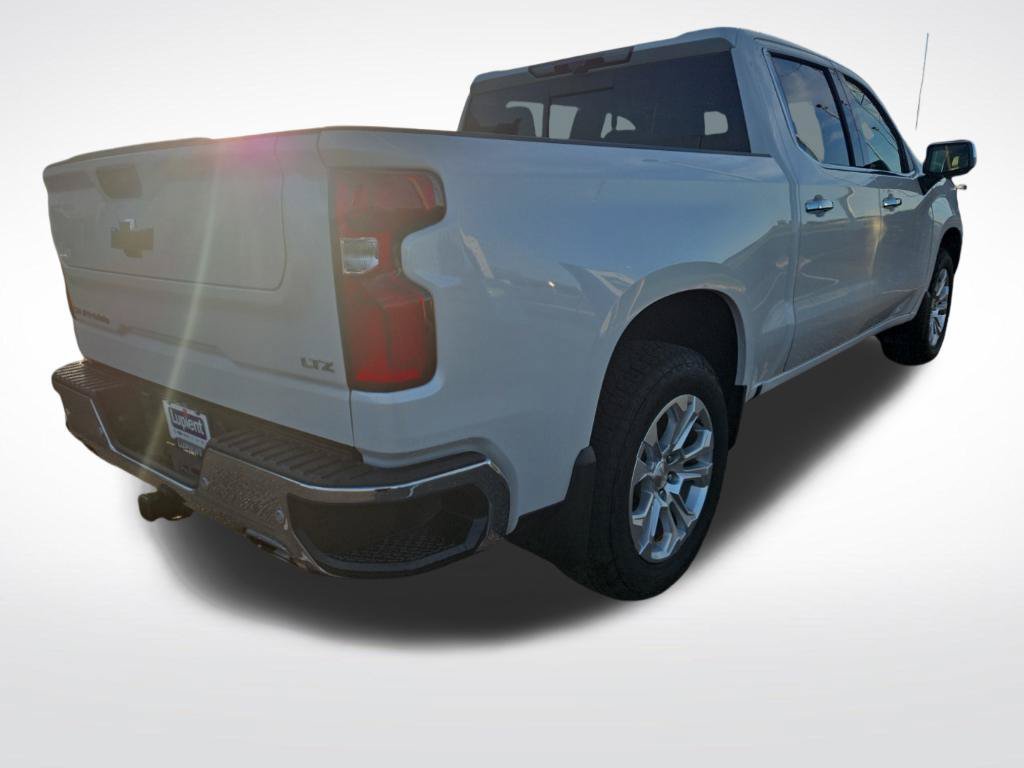 Used 2024 Chevrolet Silverado 1500 LTZ w/ LTZ Premium Package AWD/4WD image 3