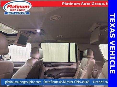 Used 2019 Chevrolet Suburban Premier AWD/4WD image 26