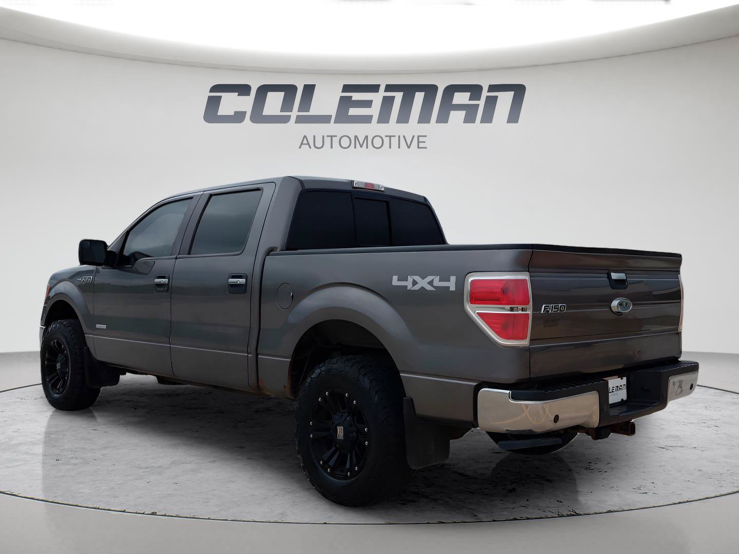 Used 2014 Ford F150 XLT w/ Equipment Group 302A Luxury AWD/4WD image 2