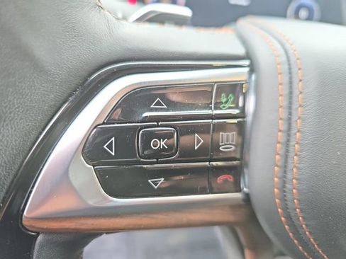 Used 2025 Jeep Grand Cherokee Summit image 18