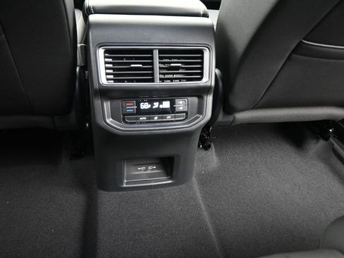 New 2026 Volkswagen Atlas SE AWD/4WD image 42