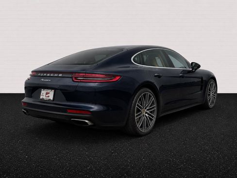Used 2018 Porsche Panamera w/ Premium Package Plus RWD image 4