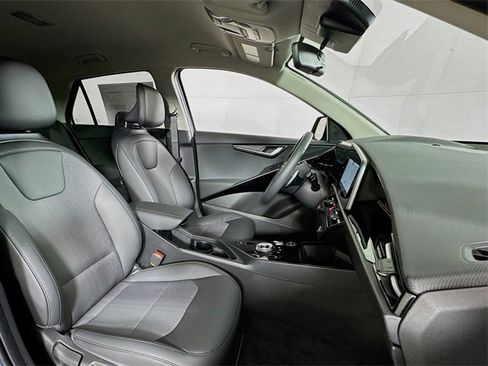 New 2025 Kia Niro Wind image 30