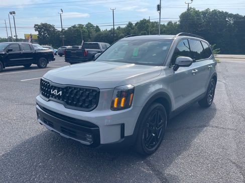 Used 2024 Kia Telluride SX Prestige X-Line AWD/4WD image 3
