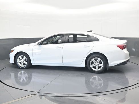 Used 2022 Chevrolet Malibu LS image 3
