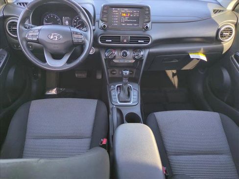 Used 2018 Hyundai Kona SEL image 16