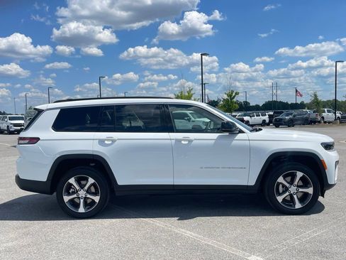 Used 2026 Jeep Grand Cherokee L Limited w/ Trailer Tow Package RWD image 22