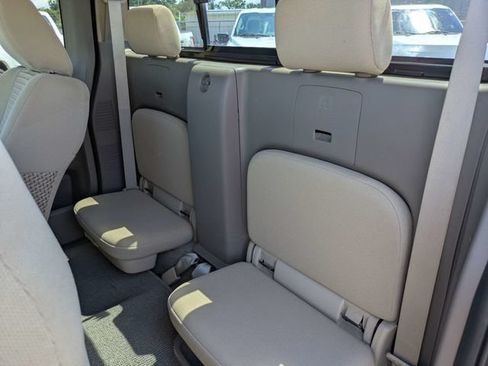 Used 2018 Nissan Frontier 4x4 King Cab image 15