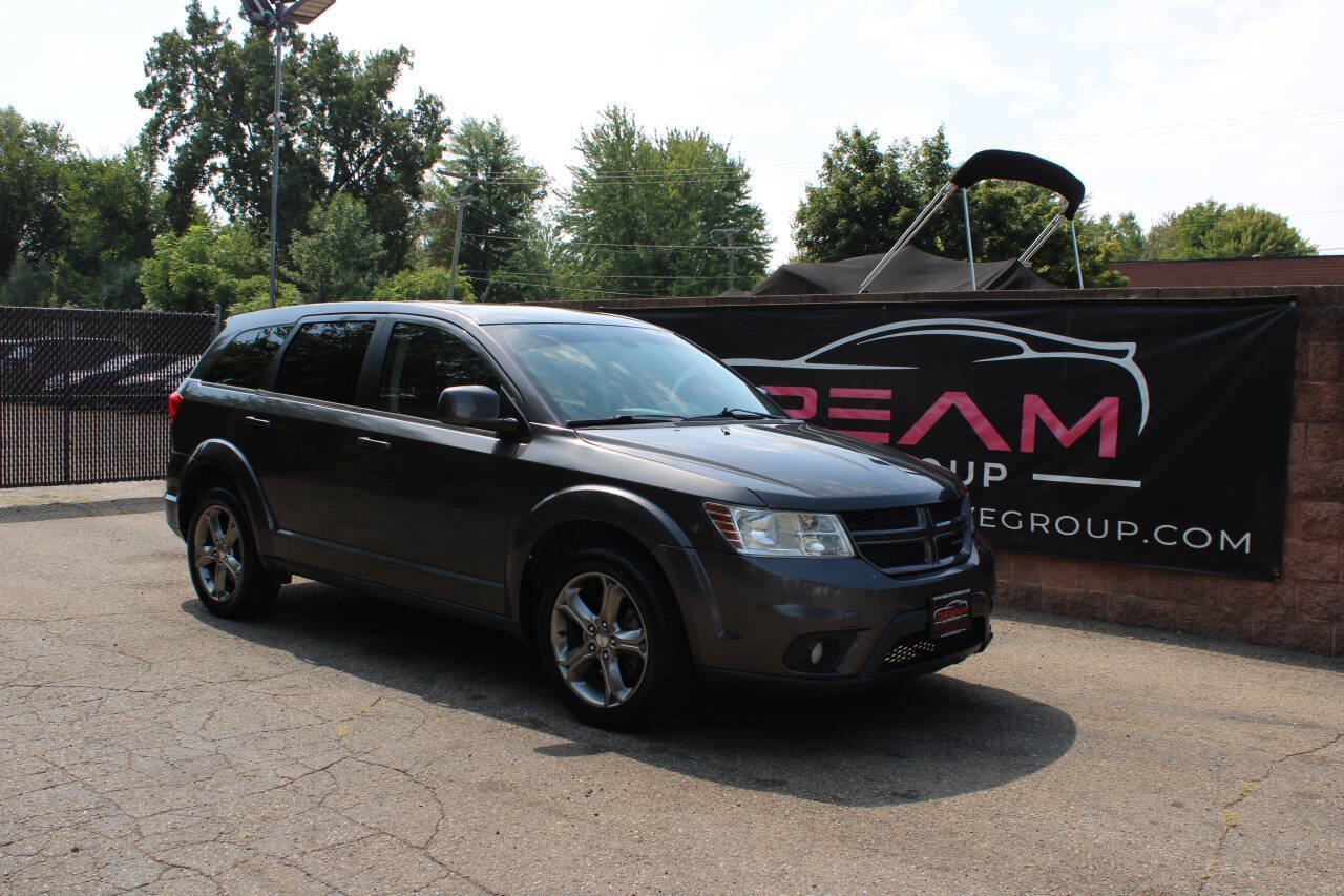 Used 2019 Dodge Journey GT AWD/4WD image 4
