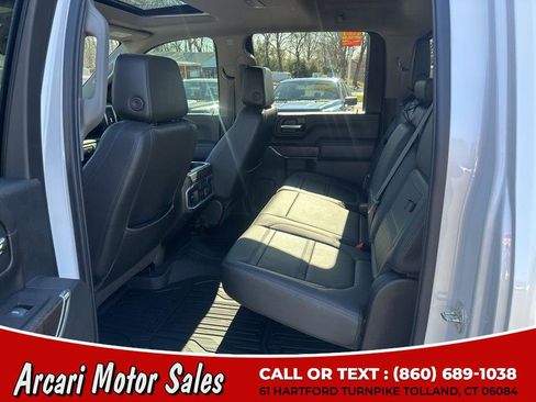 Used 2020 GMC Sierra 3500 Denali w/ Denali Ultimate Package image 17
