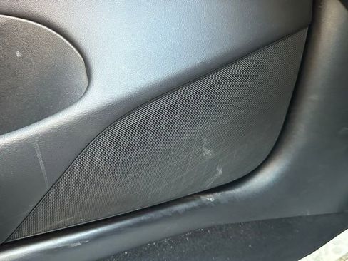 Used 2019 Tesla Model 3 Standard Range Plus image 19