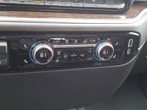 New 2026 GMC Sierra 1500 SLE image 38