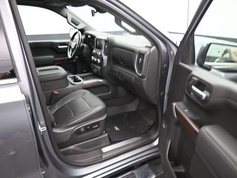 Used 2021 GMC Sierra 1500 SLT w/ SLT Premium Plus Package AWD/4WD image 9