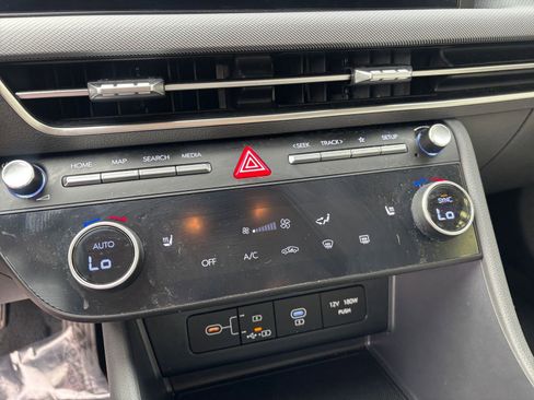 Used 2025 Hyundai Sonata SEL image 23