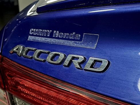 Used 2018 Honda Accord Sport image 29