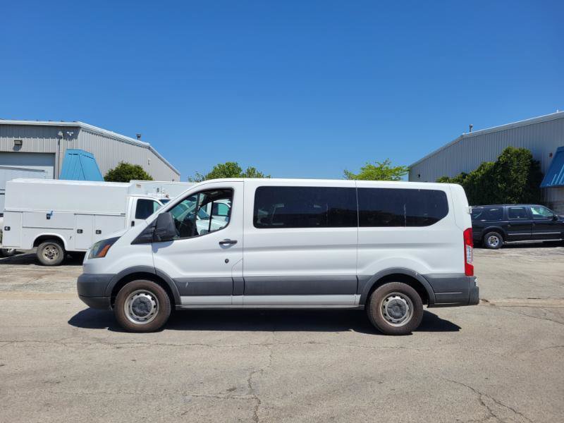 Used 2016 Ford Transit 150 XL RWD image 9