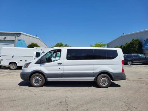 Used 2016 Ford Transit 150 XL RWD image 9