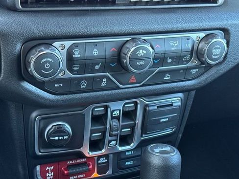 New 2026 Jeep Wrangler Unlimited Sport AWD/4WD image 20