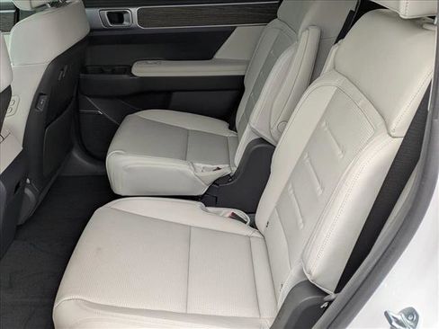 Certified 2025 Hyundai Santa Fe Calligraphy image 17