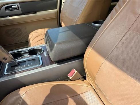 Used 2012 Ford Expedition XLT AWD/4WD image 9