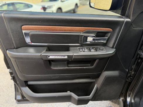 Used 2018 RAM 2500 Laramie w/ Sport Appearance Group image 17