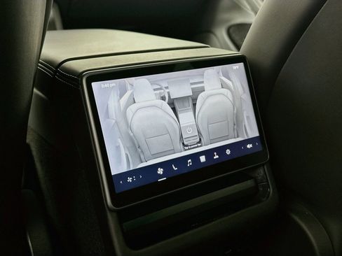 Used 2025 Tesla Model 3 Long Range RWD image 28