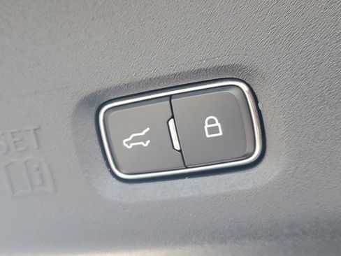 New 2026 Ford Expedition Max Platinum w/ Driver's Package image 10