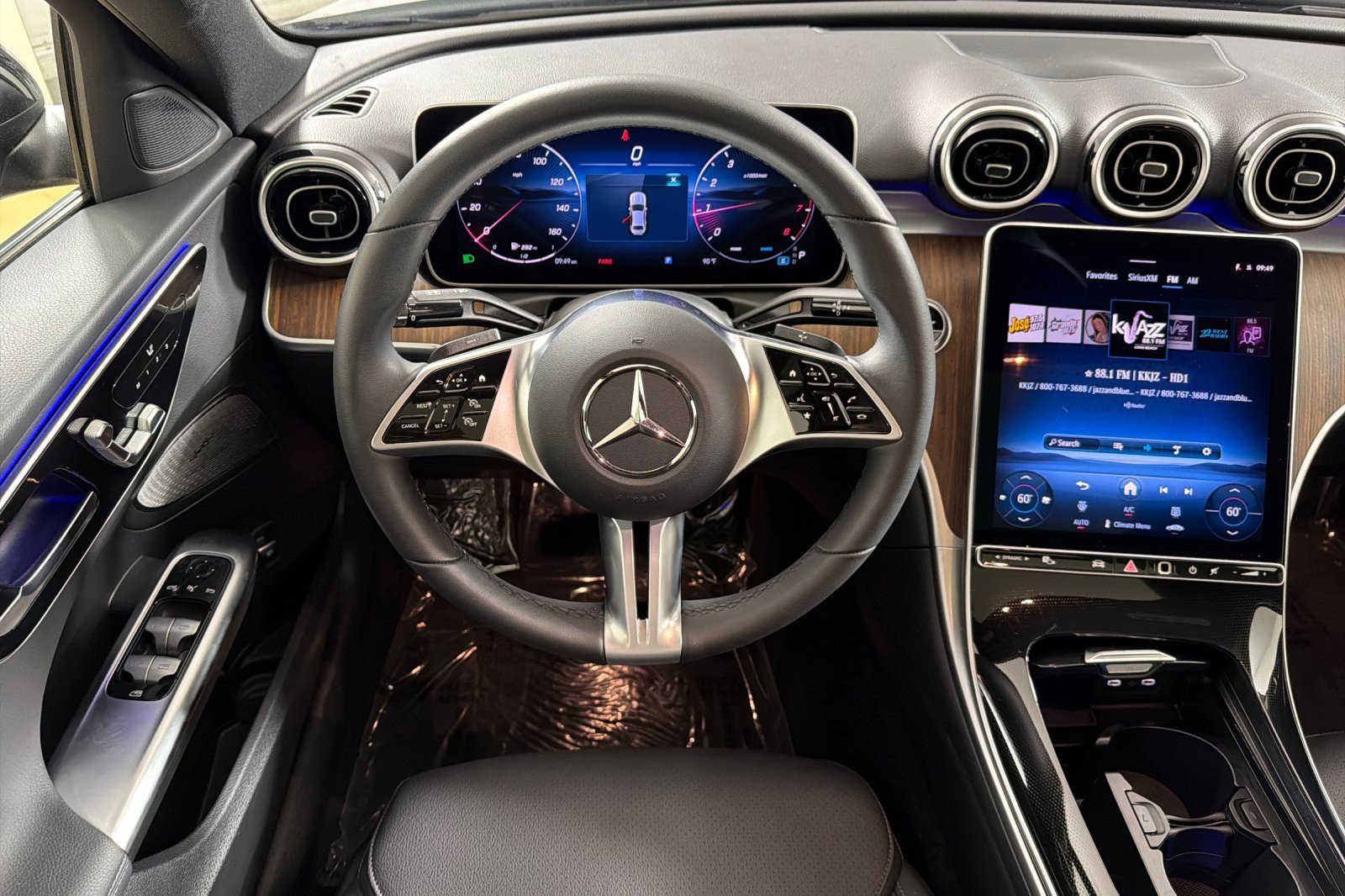 Used 2026 Mercedes-Benz C 300 Sedan image 13