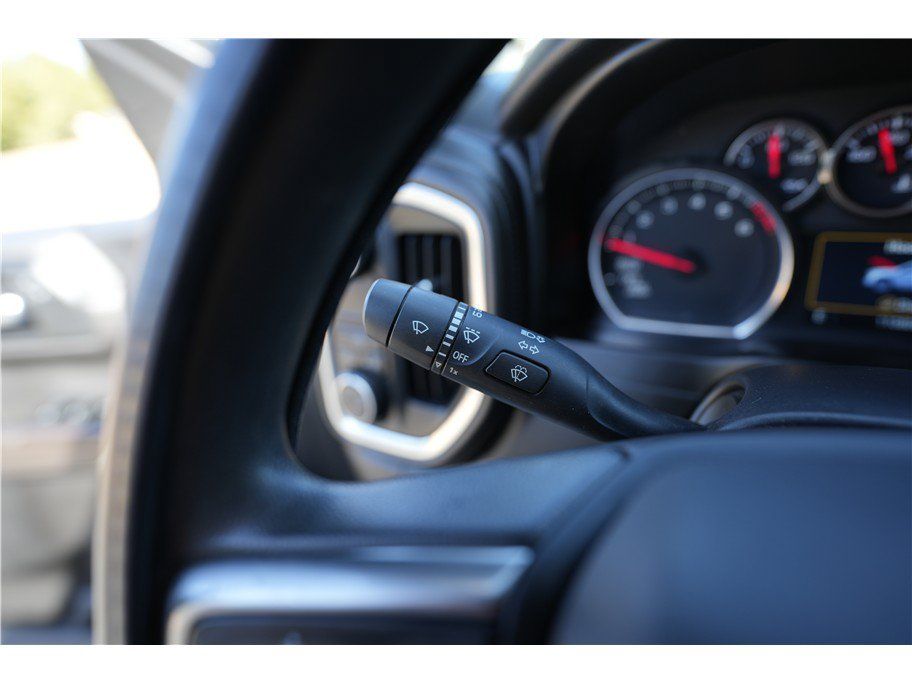 Used 2020 Chevrolet Silverado 1500 LT RWD image 22