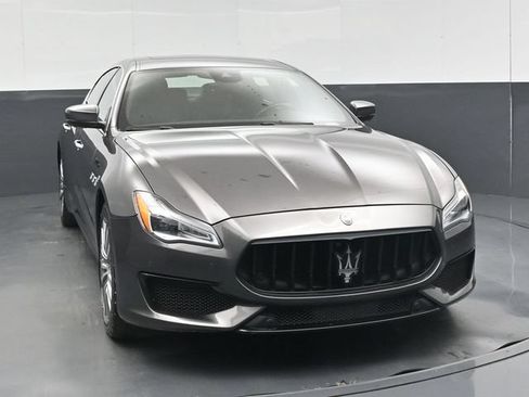 Used 2022 Maserati Quattroporte Modena Q4 AWD/4WD image 28