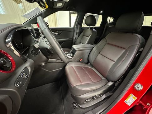 Used 2023 Chevrolet Blazer RS w/ Enhanced Convenience Package image 24