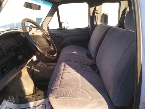 Used 1994 Ford F150 XL image 9