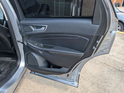 Used 2022 Ford Edge Titanium w/ Equipment Group 301A AWD/4WD image 16