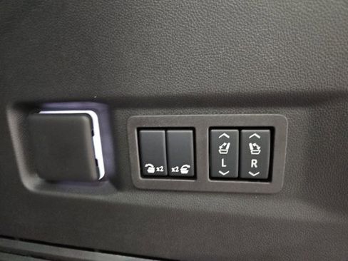 New 2025 Chevrolet Tahoe Premier AWD/4WD image 14