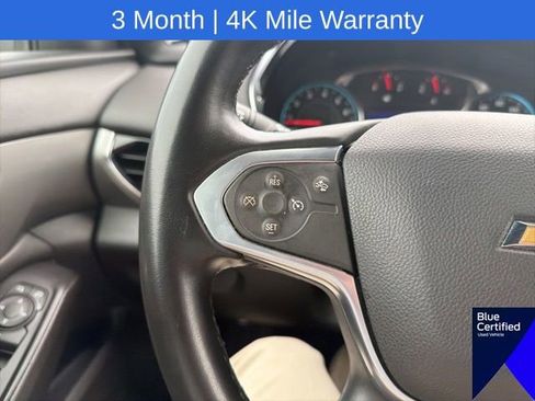 Used 2023 Chevrolet Traverse LT AWD/4WD image 44