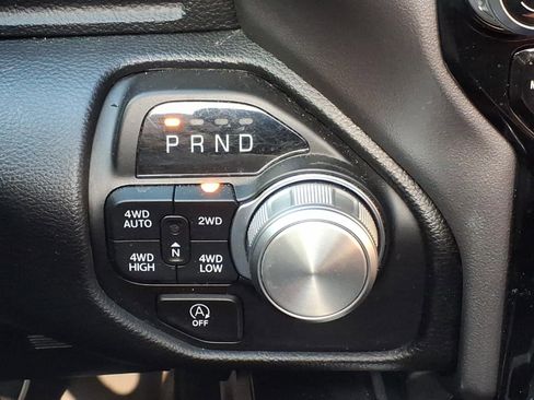Used 2024 RAM 1500 Laramie AWD/4WD image 17