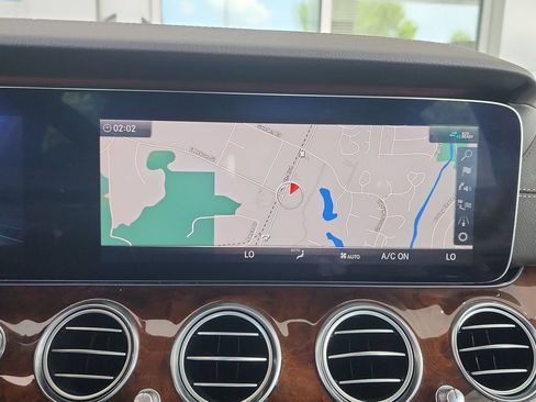 Used 2019 Mercedes-Benz E 450 4MATIC Wagon image 14