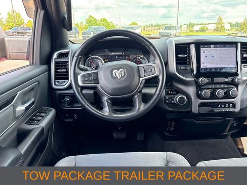 Used 2022 RAM 1500 Big Horn AWD/4WD image 7