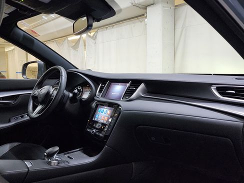 Used 2023 INFINITI QX55 Luxe w/ Cargo Package image 21