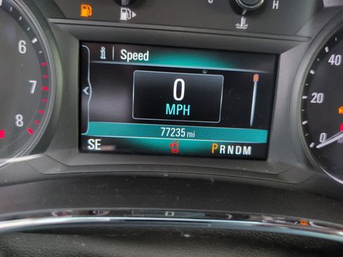 Used 2018 Buick Encore Preferred image 8